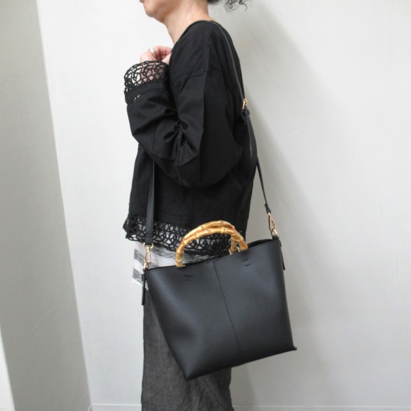 MID GIRL APPLIY  バンブー持ち手２wayトート /BK10
